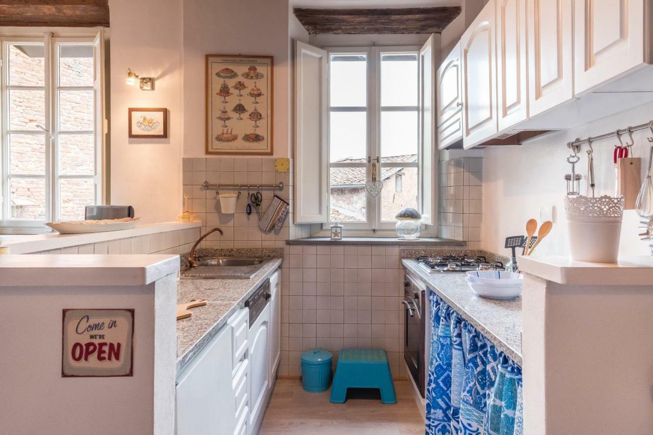 Rise And Smile Charming Penthouse Apartment