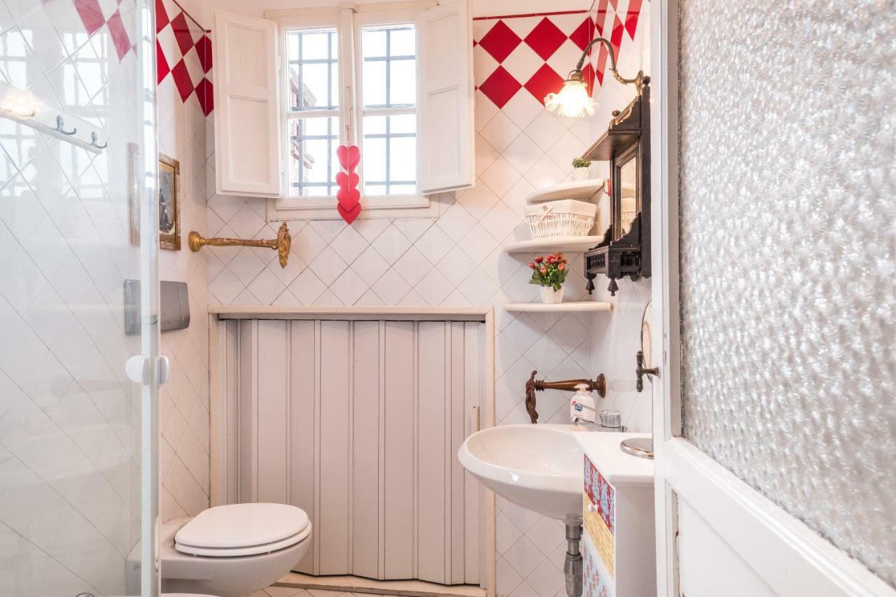 Rise And Smile Charming Penthouse Apartment Lucca