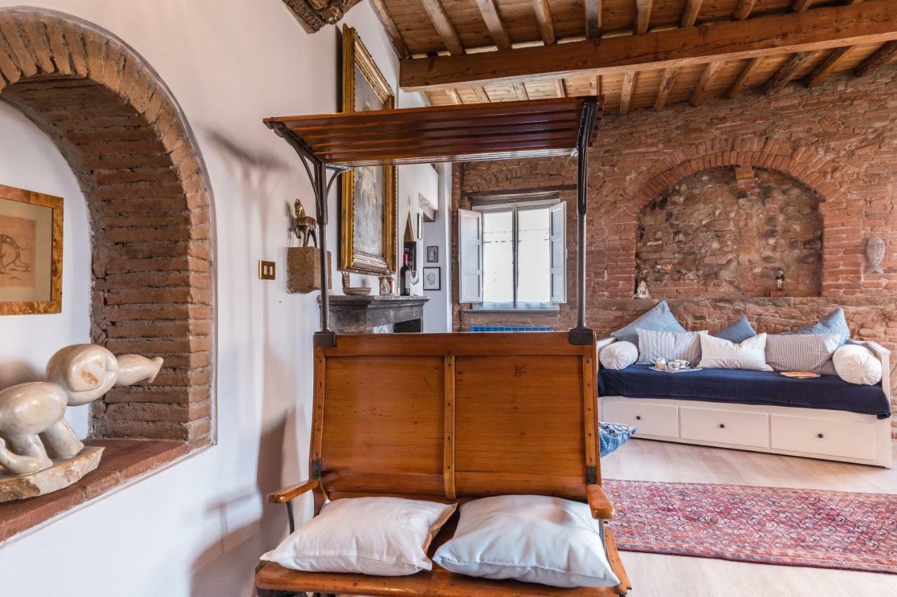 Rise And Smile Charming Penthouse Apartment Lucca